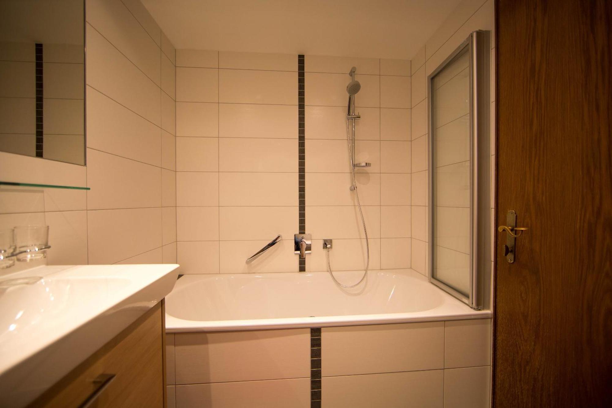 Pension Alpenrose Серфаус Номер фото