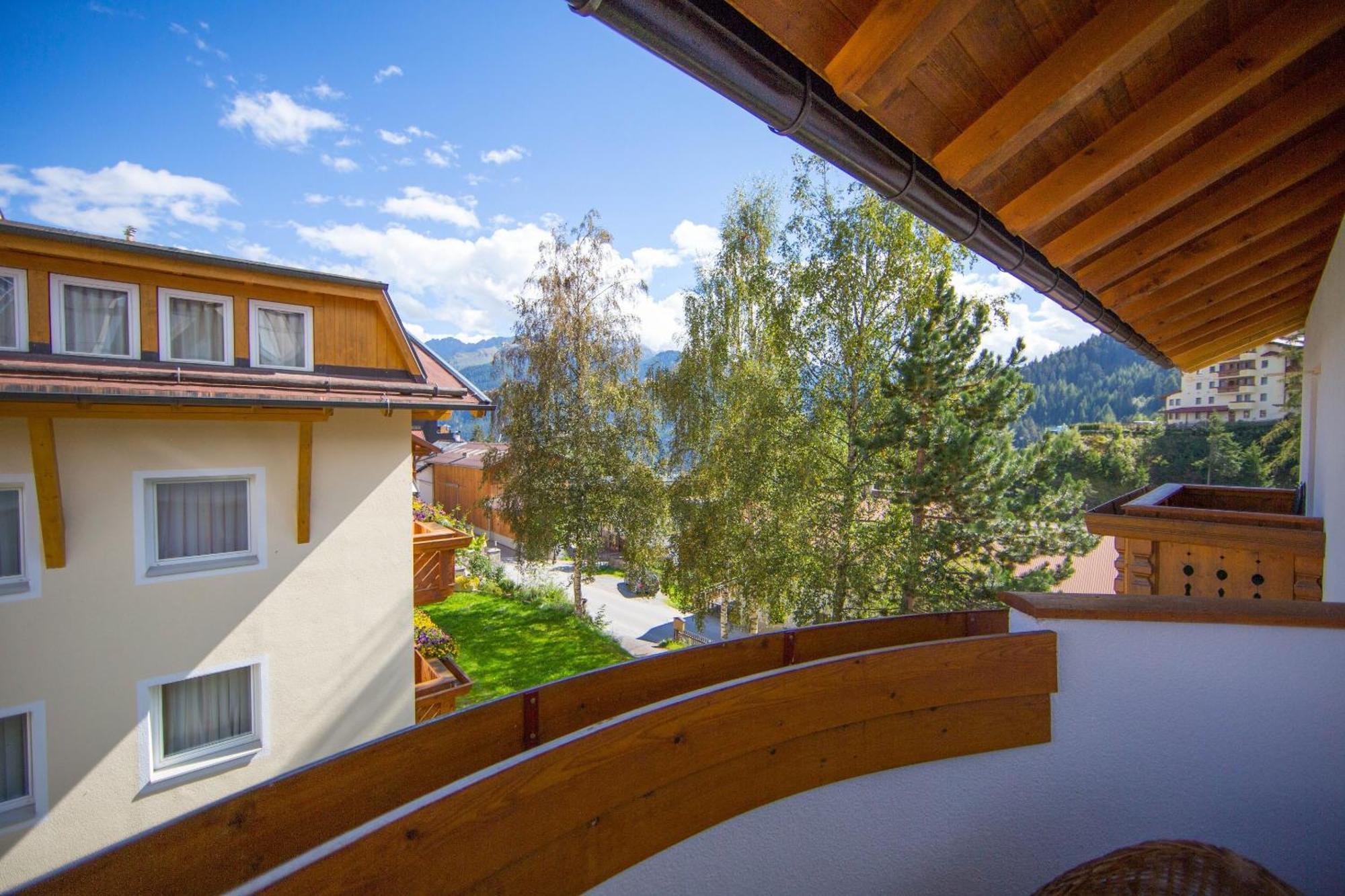 Pension Alpenrose Серфаус Номер фото