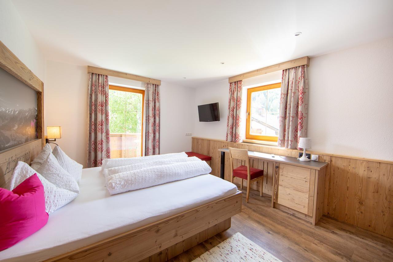 Pension Alpenrose Серфаус Экстерьер фото
